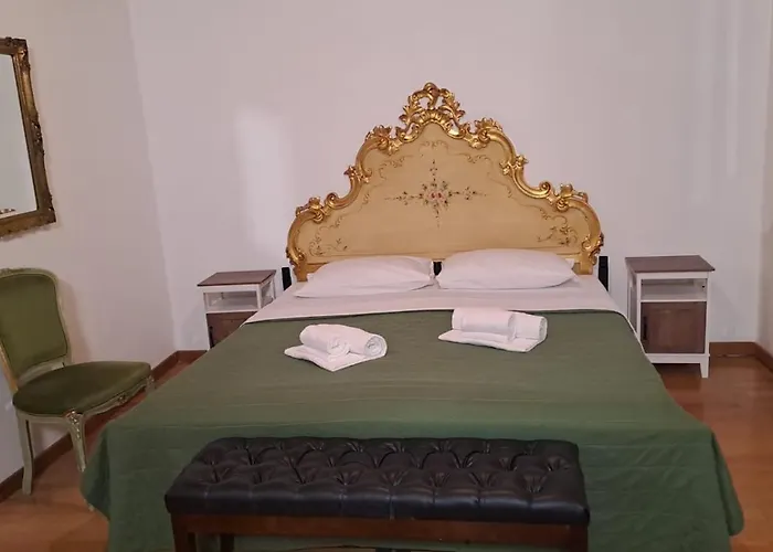 Ca Rialto Apartments